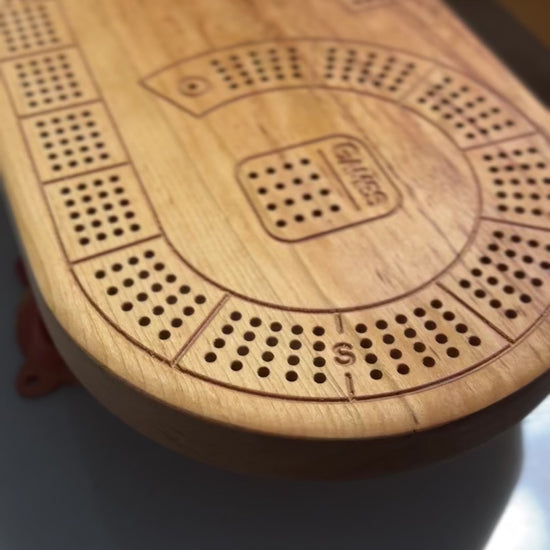 Video of Oval 4 player hardwood cribbage boards